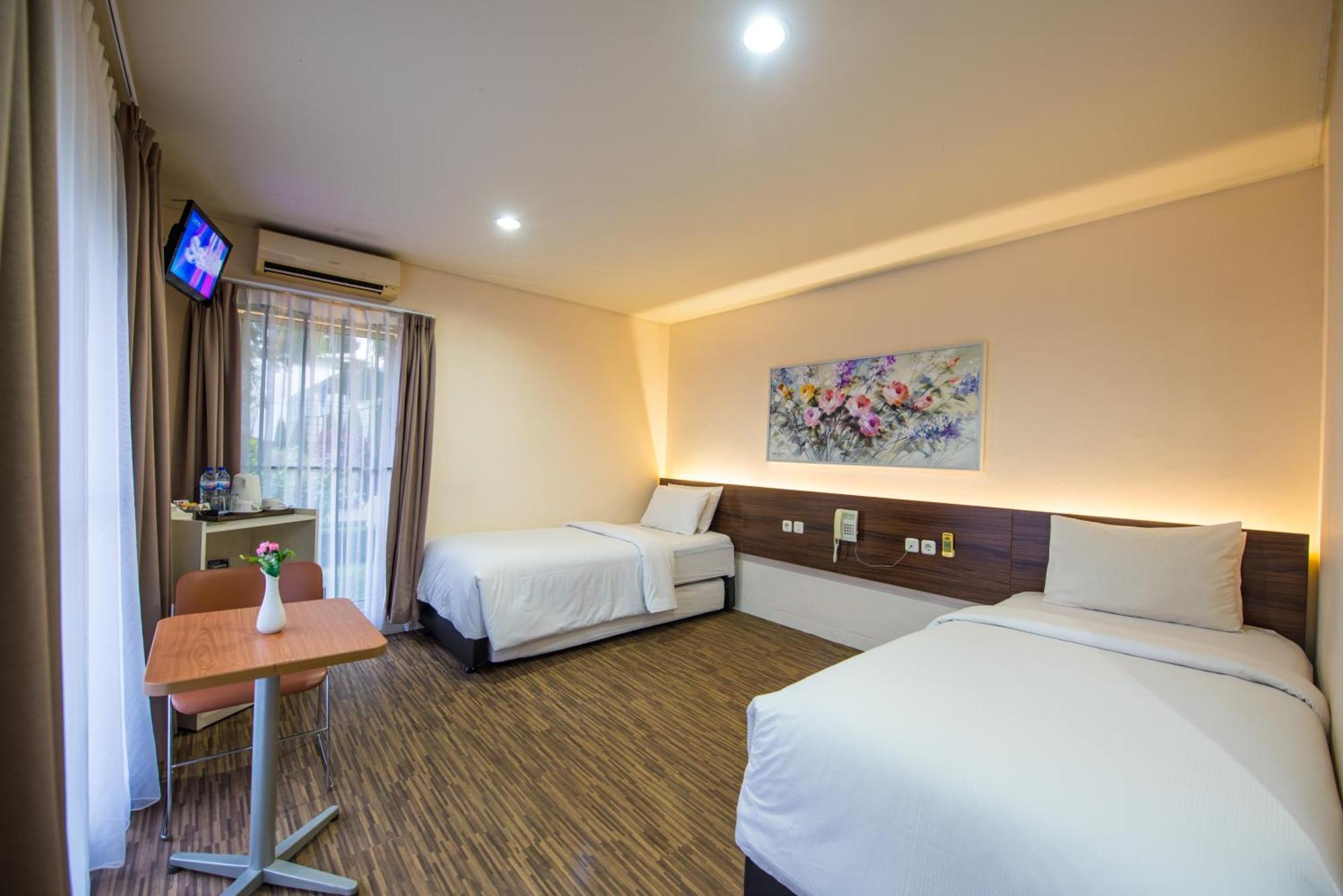 Hotel D'Agape Meeting & Conference Puncak Exterior foto