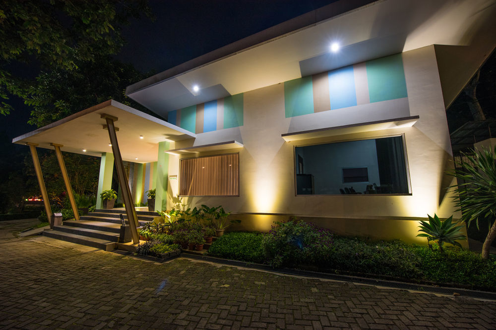 Hotel D'Agape Meeting & Conference Puncak Exterior foto